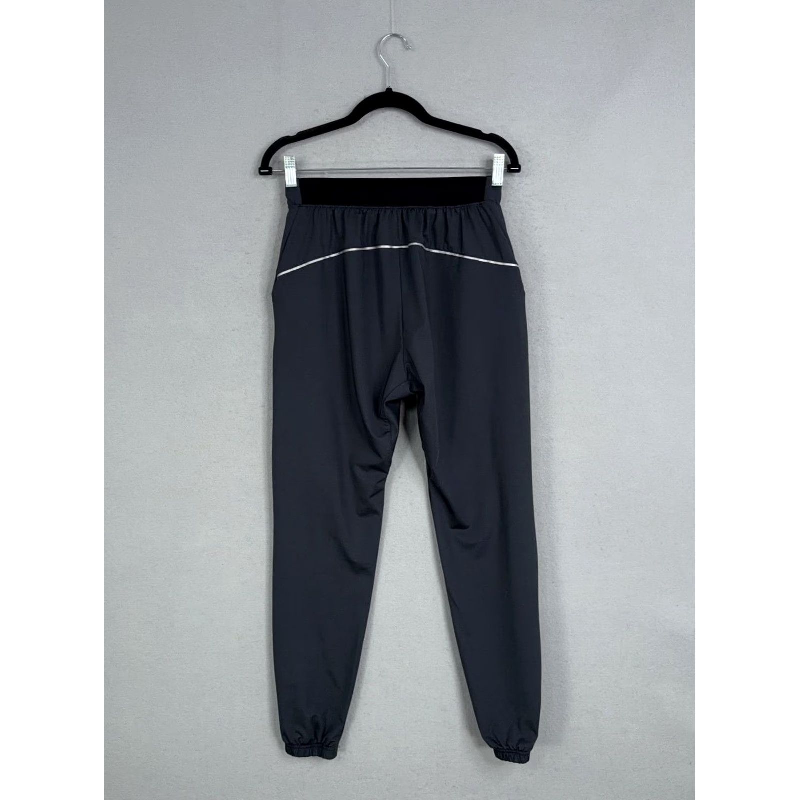 Vintage BK Pants Mens Medium Gray Joggers Elastic Waist Running Gym Training Tapered Pockets Reflective 90% Polyester 10% Spandex Size US 31 - 6 Thumbnail