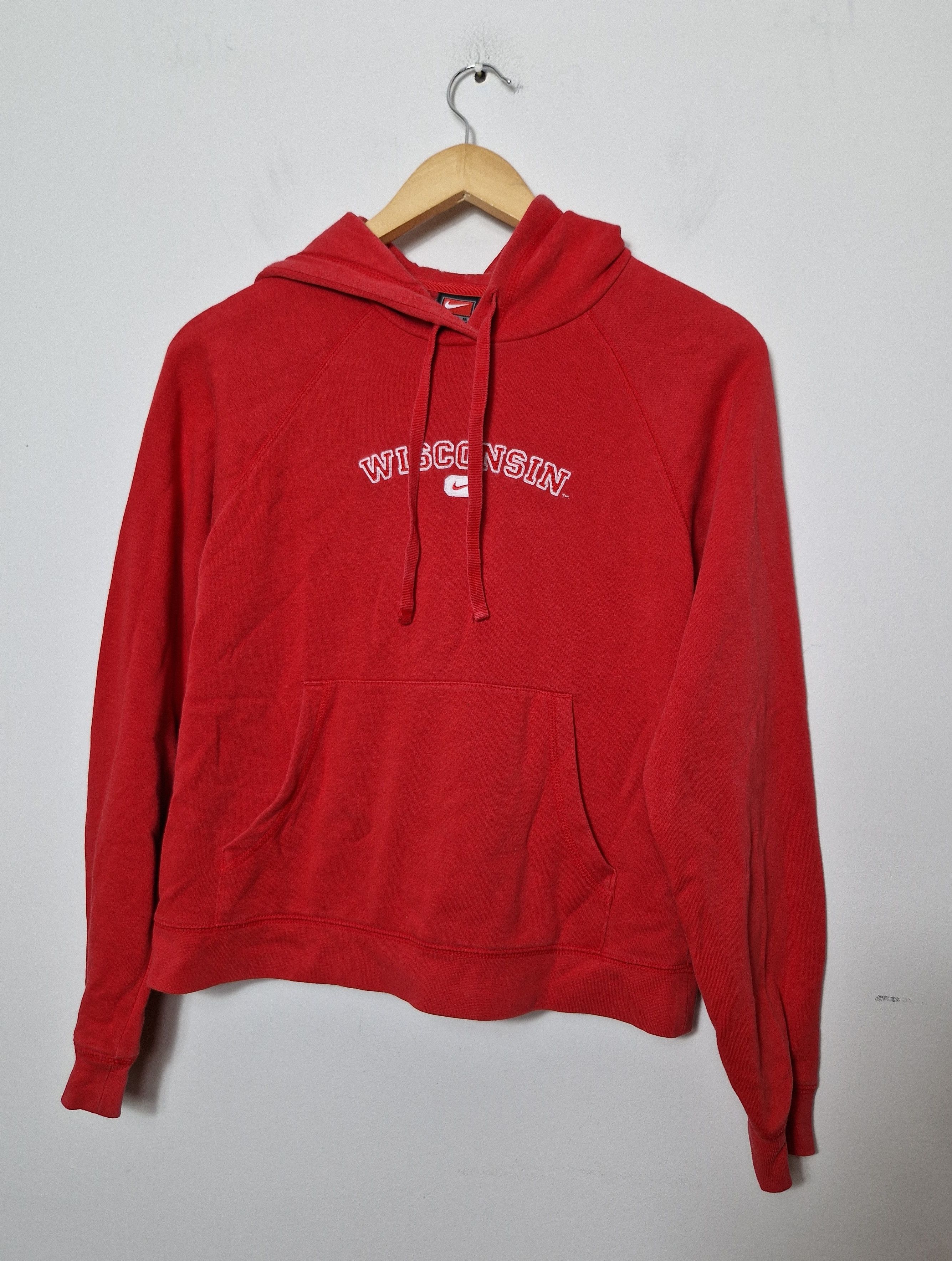 Nike × Vintage Nike Wisconsin vintage 90s sweatshirt Size S / US 4 / IT 40 - 1 Thumbnail