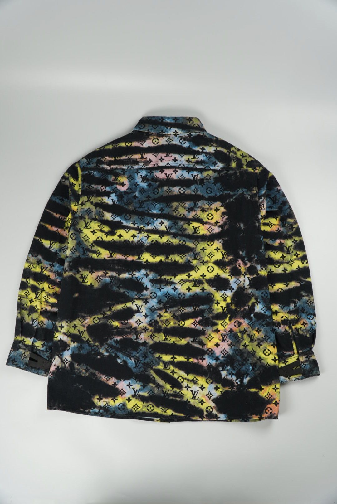 Louis Vuitton Louis Vuitton Black Tie Dye Denim Jacket Size US L / EU 52-54 / 3 - 2 Thumbnail