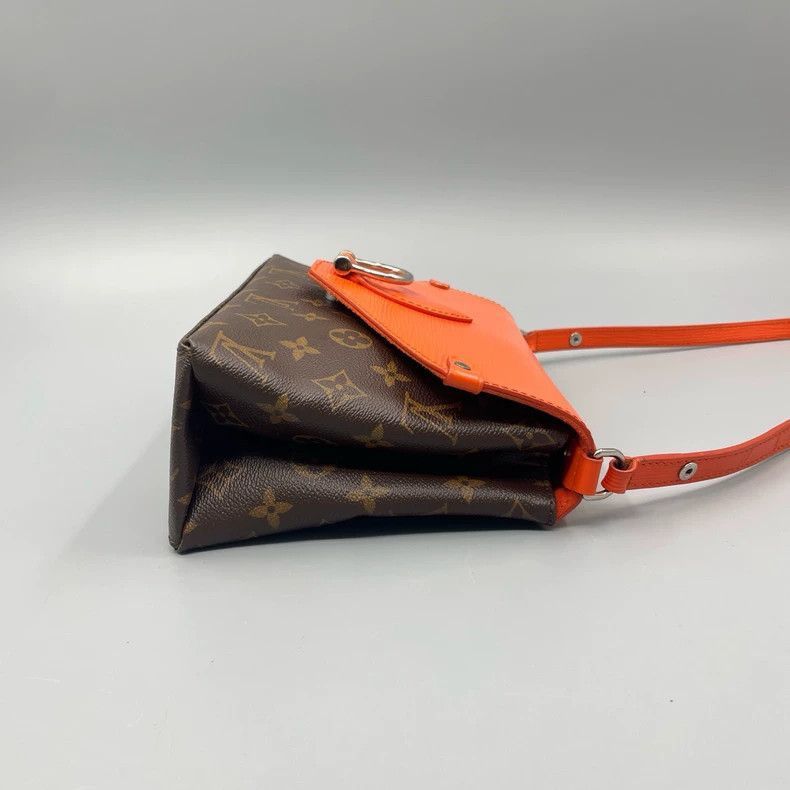 Louis Vuitton Louis Vuitton Louis Vuitton Envelope Crossbody Bag with Co Size ONE SIZE - 5 Thumbnail
