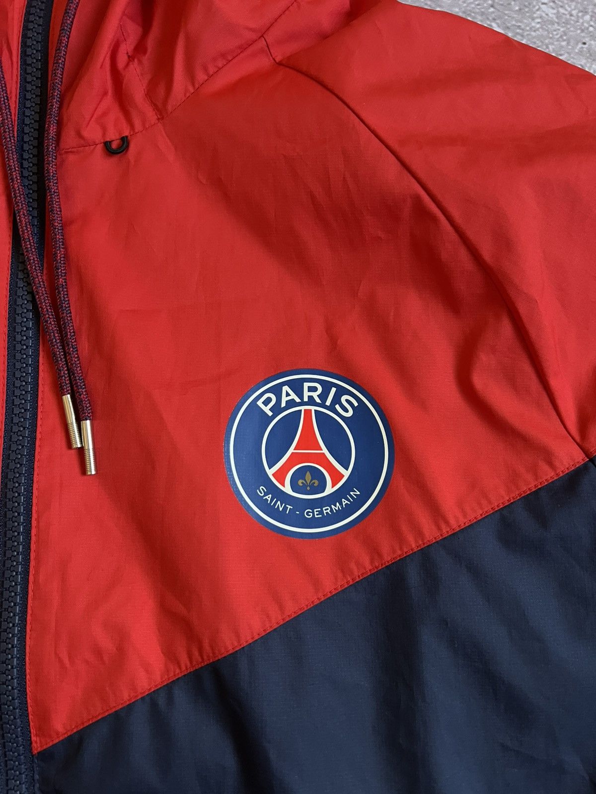 Nike Nike Paris Saint-Germain Windbreaker Hoodie L Navy Size US L / EU 52-54 / 3 - 5 Thumbnail