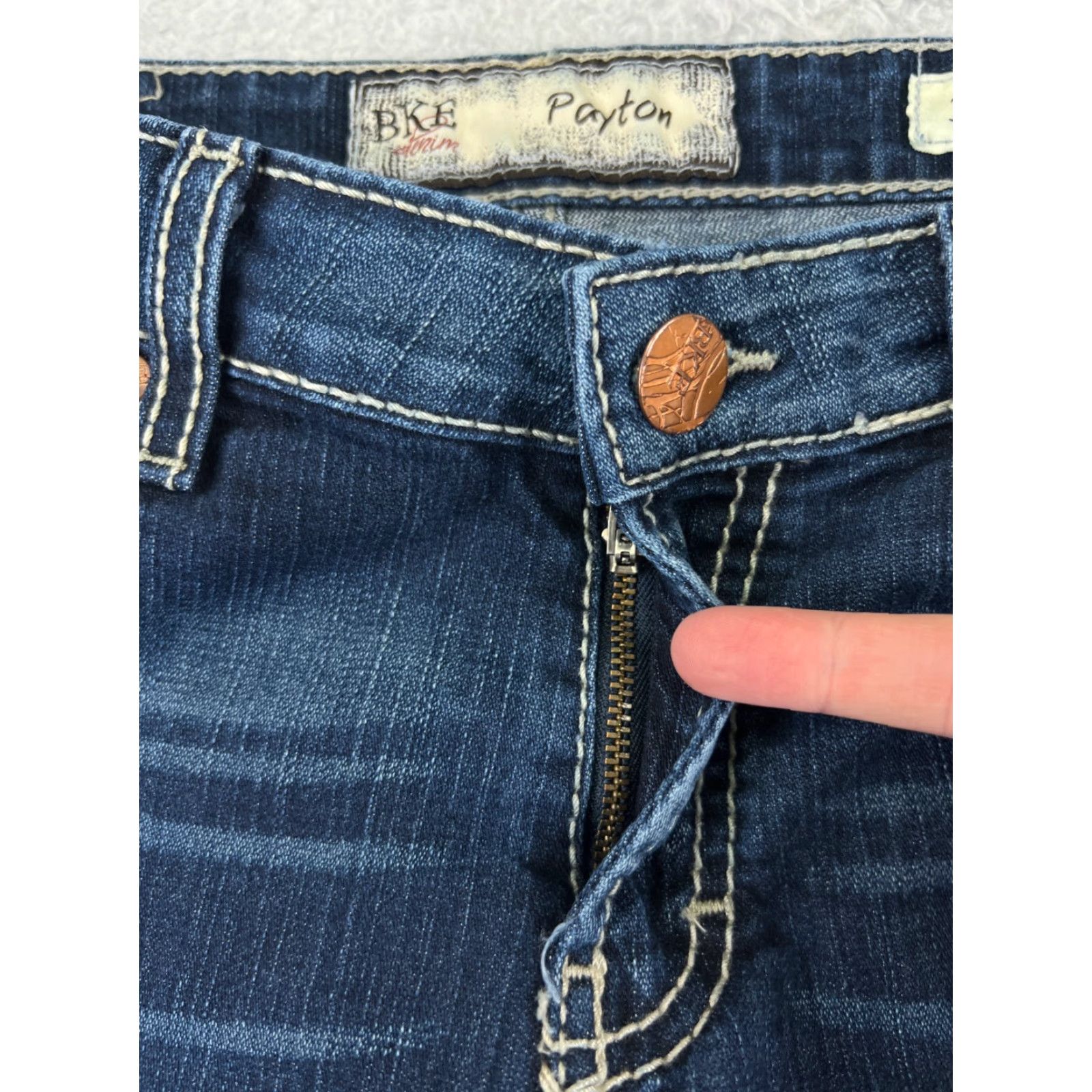 Vintage BKE Jeans Womens 31 Blue Denim Bootcut Cotton Payton Embroidered Buckle Size 24" / US 00 / IT 34 - 5 Thumbnail