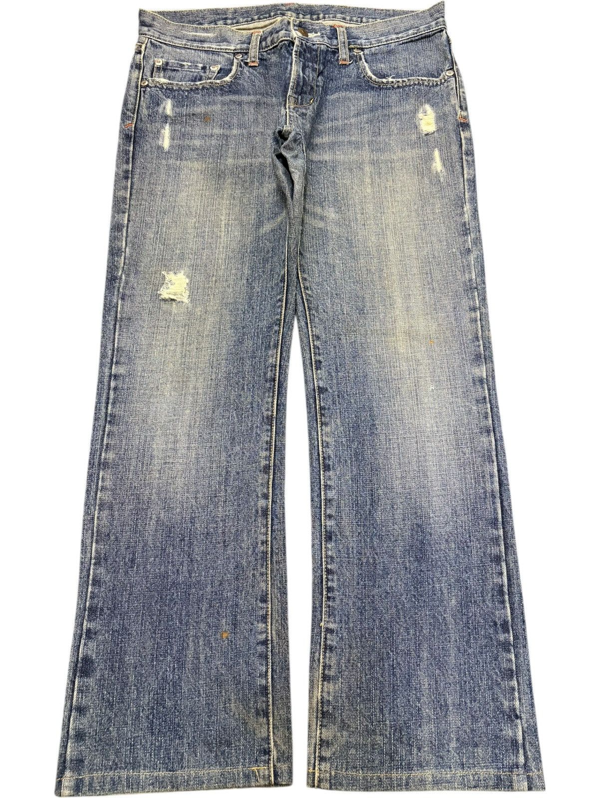 Uniqlo Vintage Uniqlo Faded Wash Distressed Loose Jeans Size 33" - 1 Thumbnail