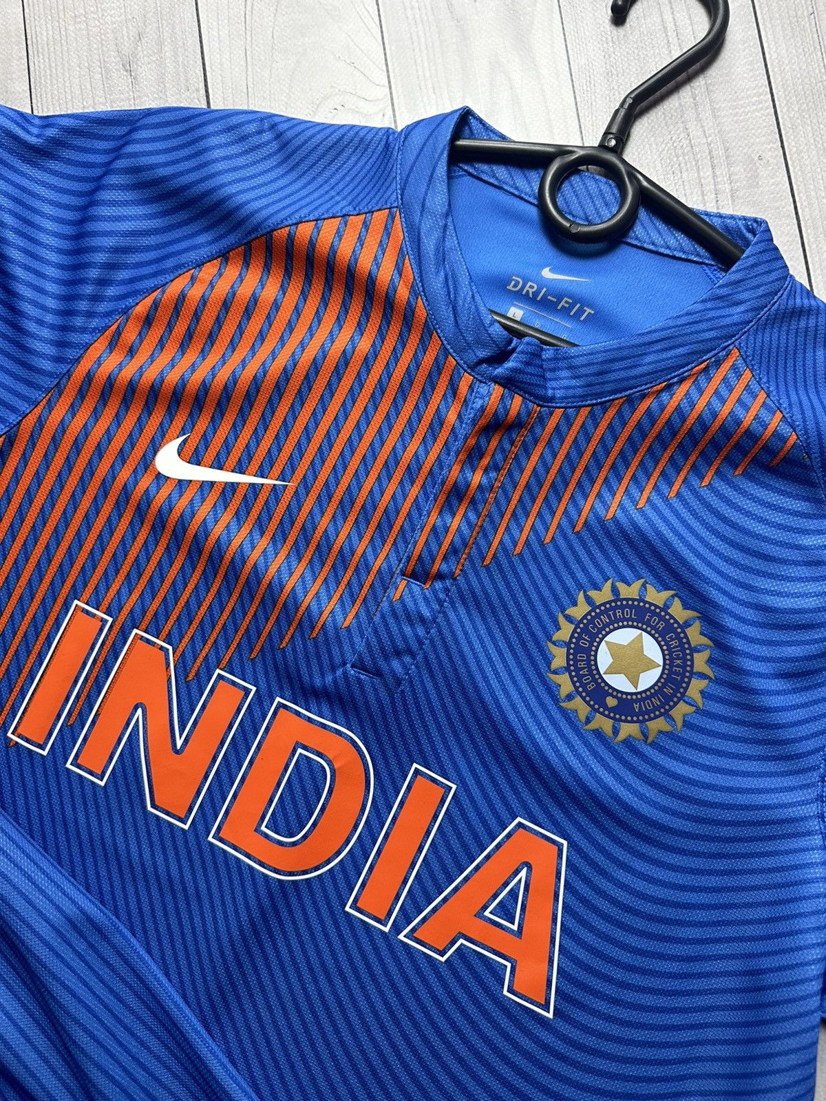 Other Nike Cricket India jersey size L logo Size US L / EU 52-54 / 3 - 6 Thumbnail