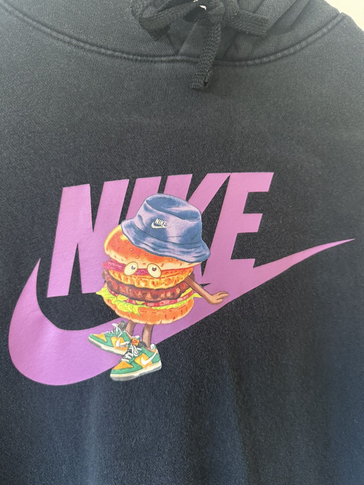 Nike *RARE* Nike Burger Hoodie Size US XL / EU 56 / 4 - 5 Thumbnail