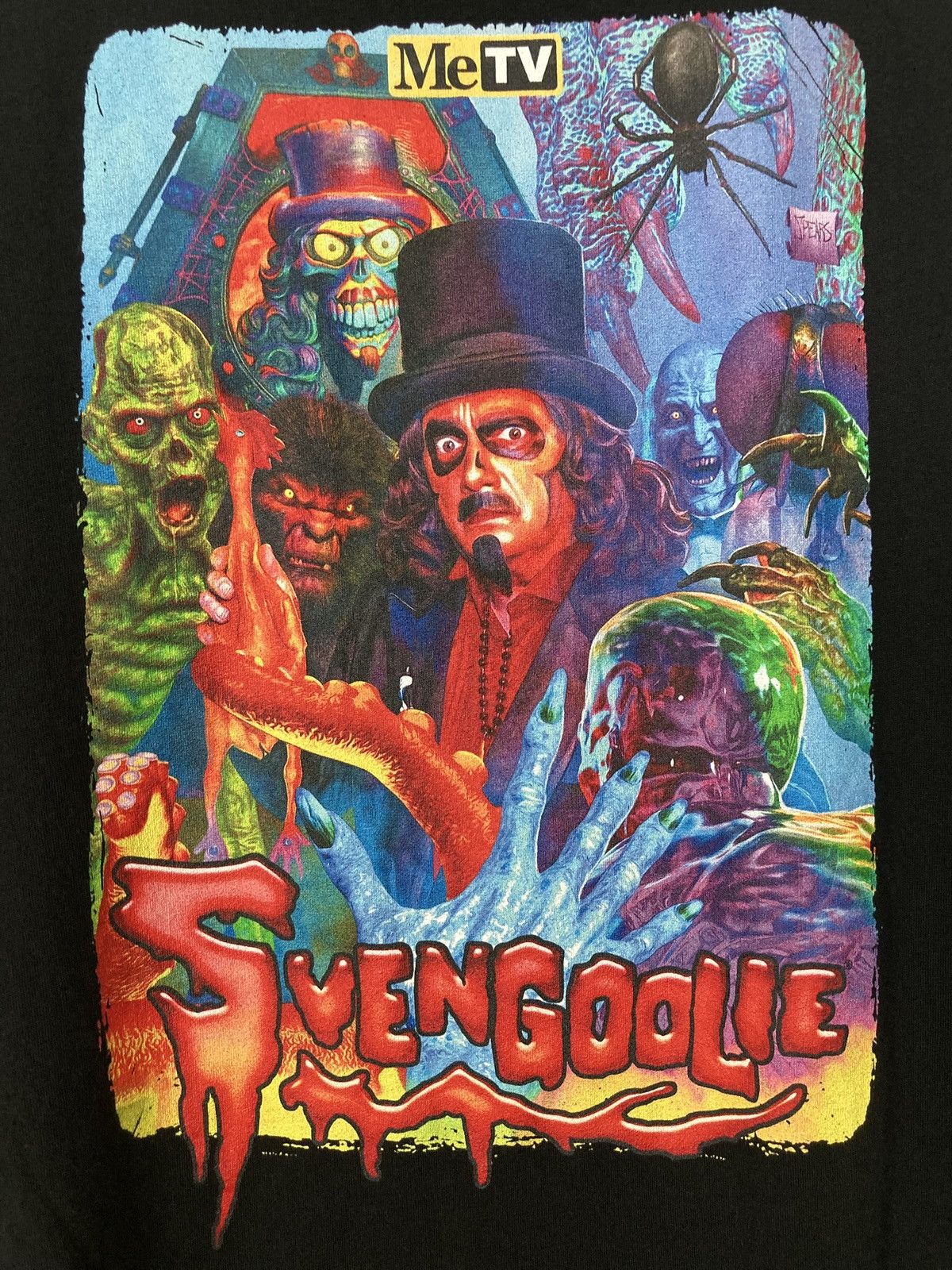 Canvas SVENGOOLIE METV EXCLUSIVE SHIRT MARK SPEARS MONSTERS HORROR Size US XL / EU 56 / 4 - 2 Thumbnail