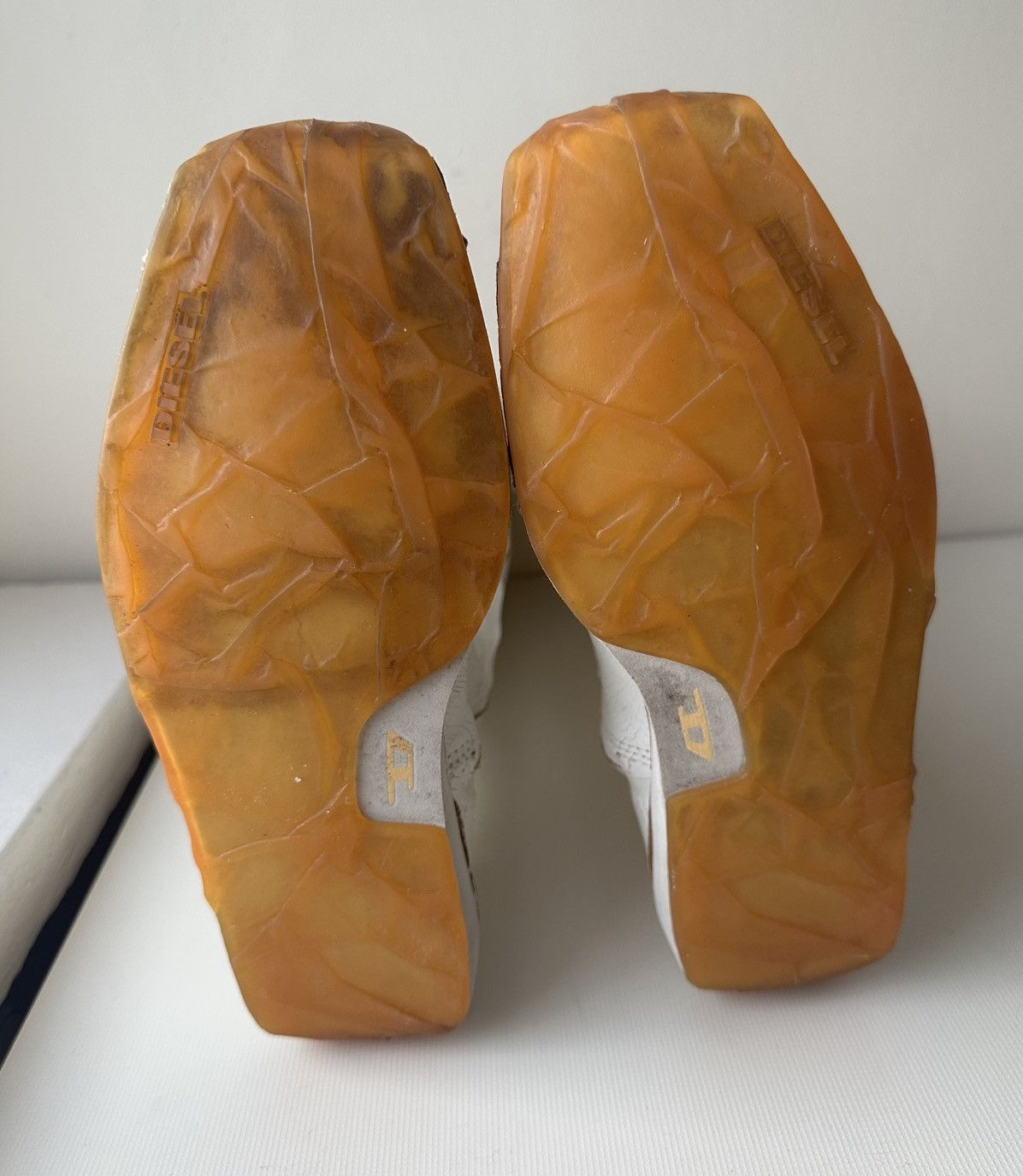 Diesel Diesel Soleil 00s cracked leather white vintage boots Size US 9 / IT 39 - 7 Thumbnail