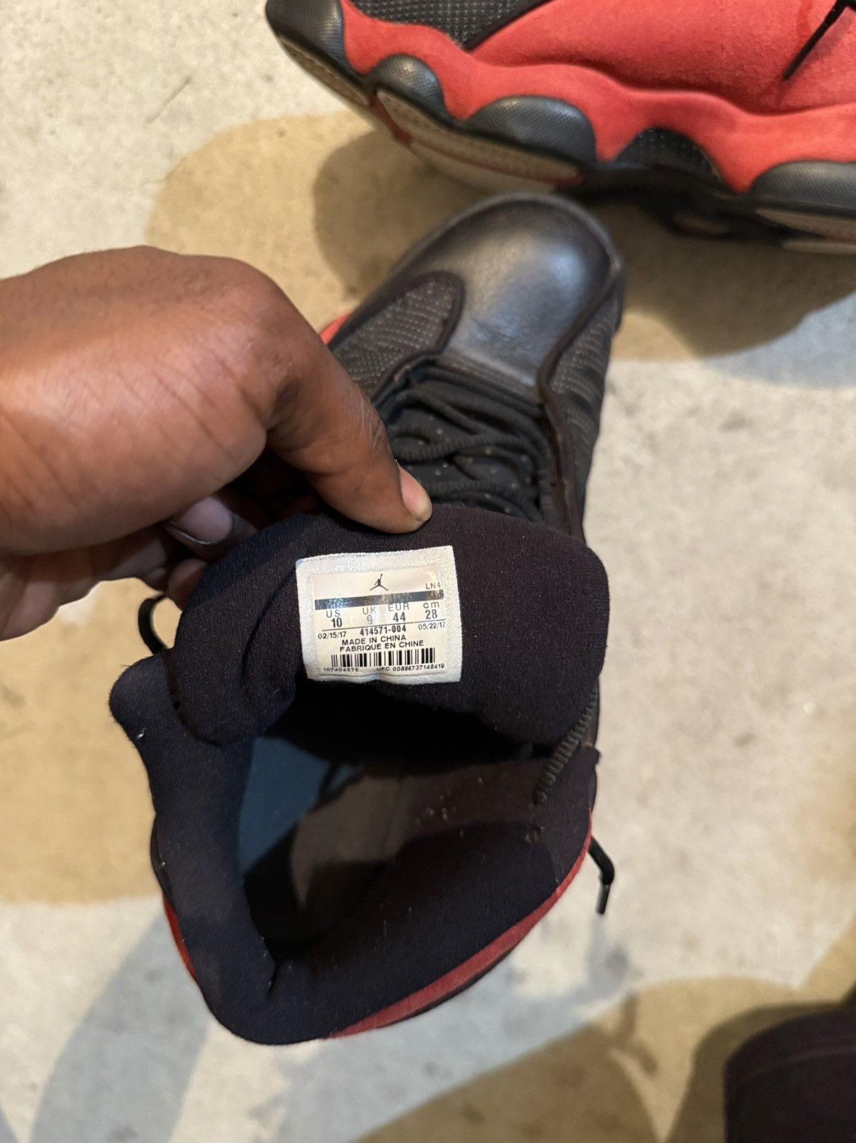 Jordan Brand Air Jordan Bred 13s Size US 10 / EU 43 - 7 Thumbnail