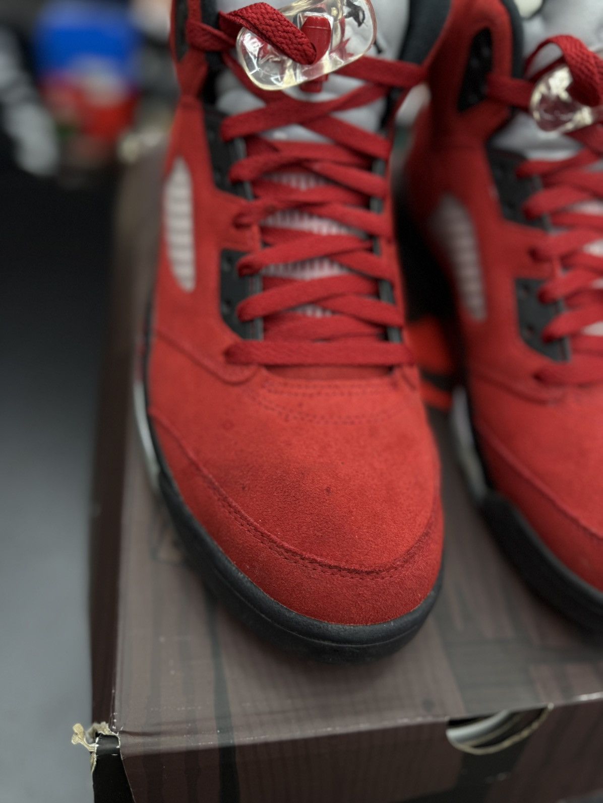 Nike Jordan 5 Raging Bulls Size 10.5 (DD0587-600) 🧼 Size US 10.5 / EU 43-44 - 7 Thumbnail