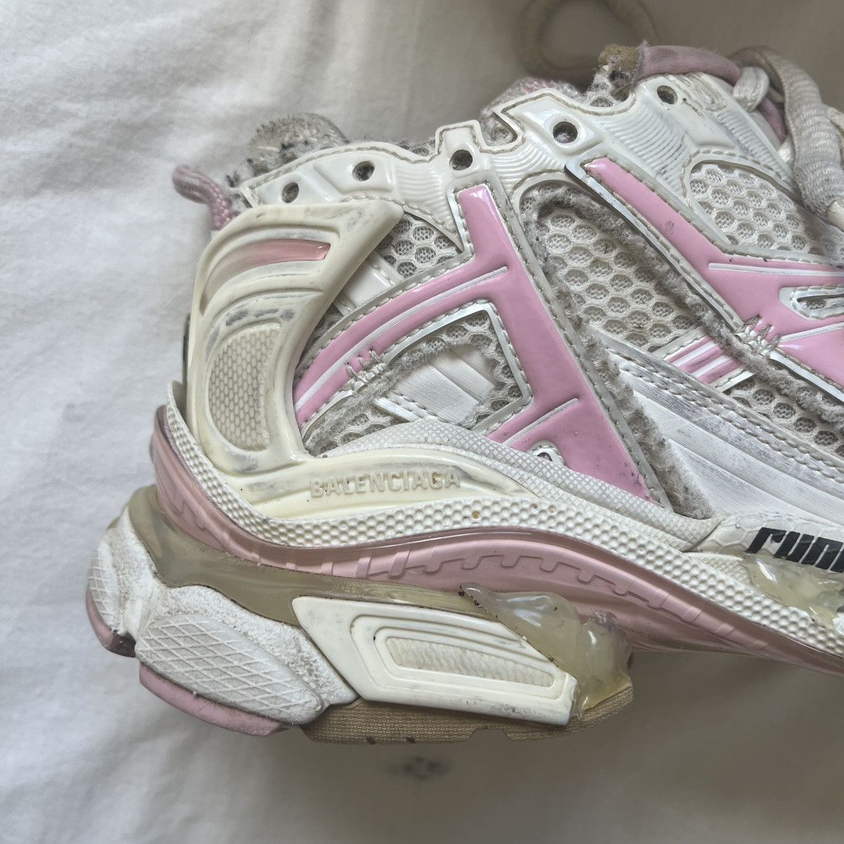 Balenciaga Balenciaga Runner white/pink Size US 5 / IT 35 - 15 Thumbnail
