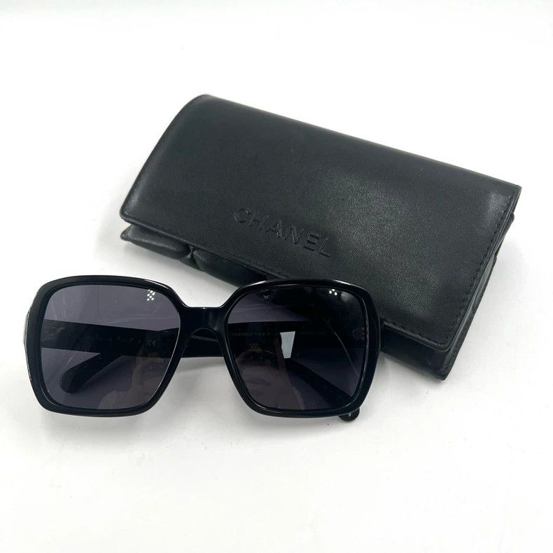 Chanel Chanel Square frame gold-plated logo sunglasses Size ONE SIZE - 1 Thumbnail