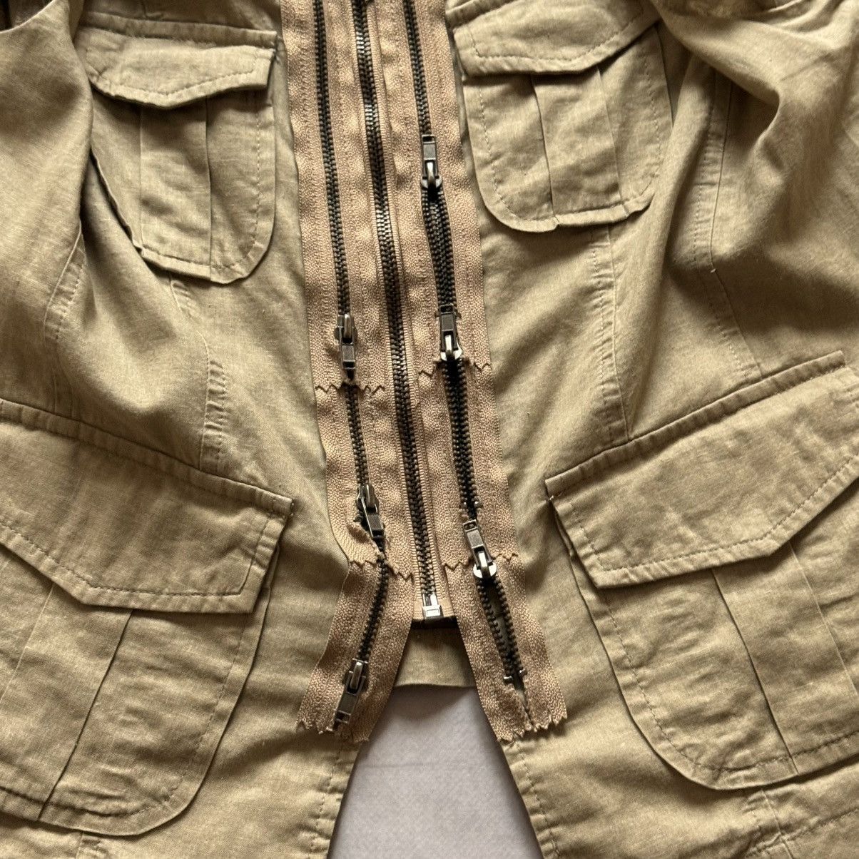 Hysteric Glamour Utility Cargo Multi Zip Hysteric Glamour Style T-Shirt Tee Size L / US 10 / IT 46 - 4 Thumbnail
