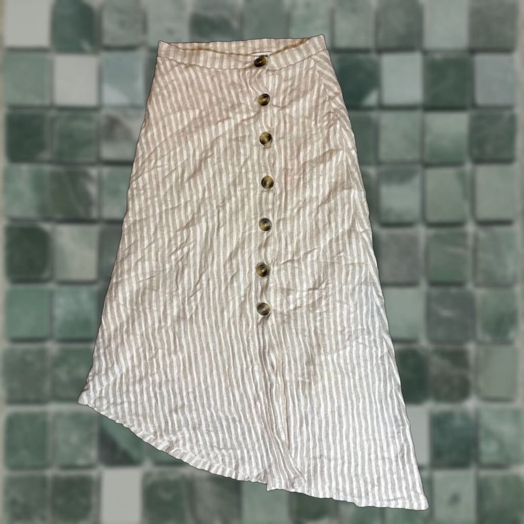Vintage Pull&Bear Skirt Women Midi Trumpet Asymmetric Button Up White Striped Knit Size 26 Womens Size 26" / US 2 / IT 38 - 1 Preview