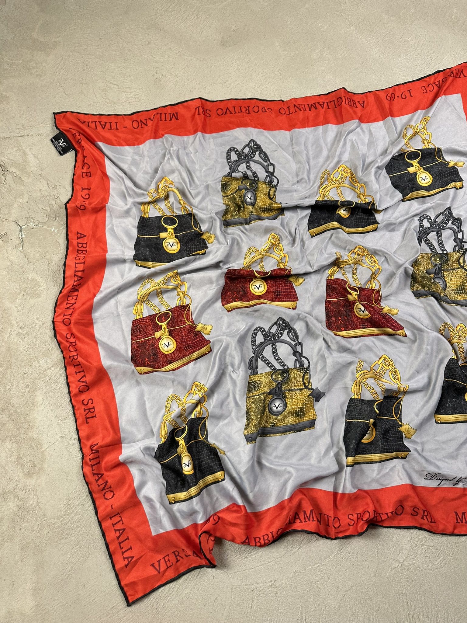 Designer × Versace Versace 19V69 Luxury Bags Scarf Size ONE SIZE - 2 Thumbnail