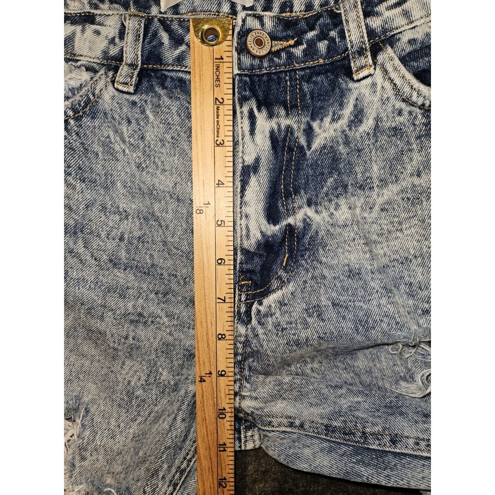 Vintage KanCan Skinny Crop Jeans Women's 9 Stonewash Mid Rise Distressed Grunge City 90s Logo Denim Jeans, Blue, Juniors, 9 Size 30" / US 8 / IT 44 - 5 Thumbnail