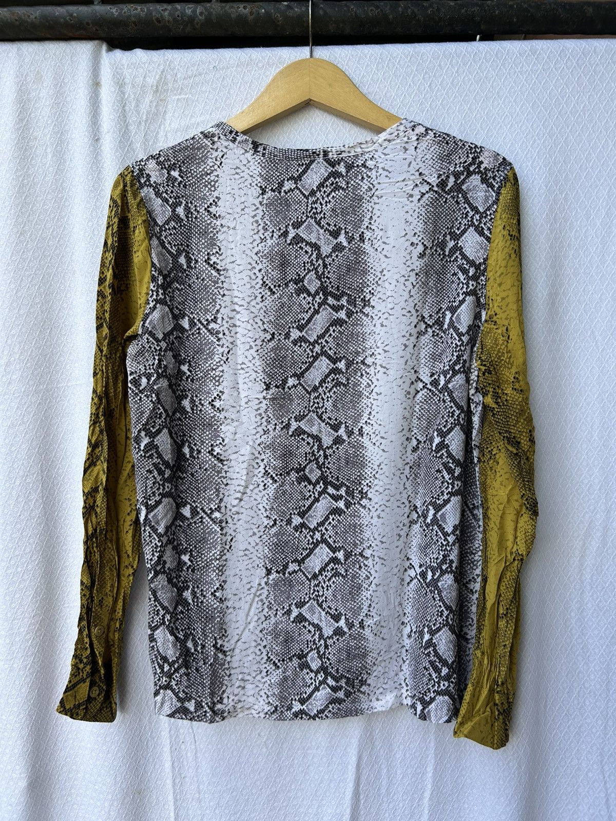 Japanese Brand Equipment femme snekskin archive longsleeve Size US M / EU 48-50 / 2 - 2 Thumbnail