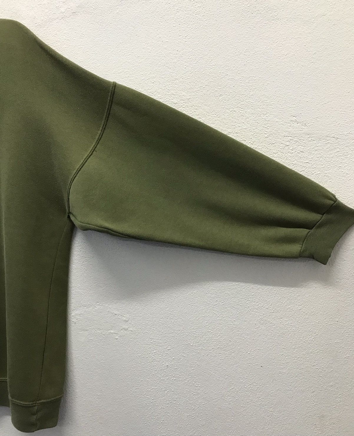 Vintage Vintage GMV Made In Italy Sweatshirt Size US L / EU 52-54 / 3 - 4 Thumbnail