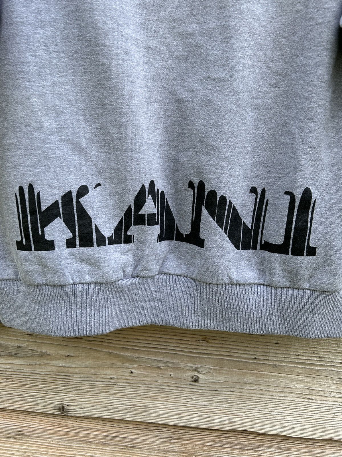 Karl Kani Vintage Karl Kani Big Allover Logo Hoodie In Grey Size US M / EU 48-50 / 2 - 6 Thumbnail
