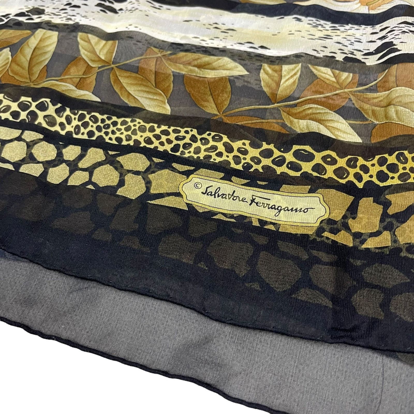 Salvatore Ferragamo Salvatore Ferragamo Multicolor Floral Square Classic Scarf Size ONE SIZE - 2 Thumbnail