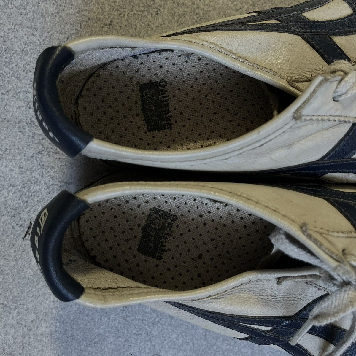 Asics Vintage Shoes Asics Onitsuka Tiger Mexico 66 Kill Bill Size US 8.5 / EU 41-42 - 9 Thumbnail