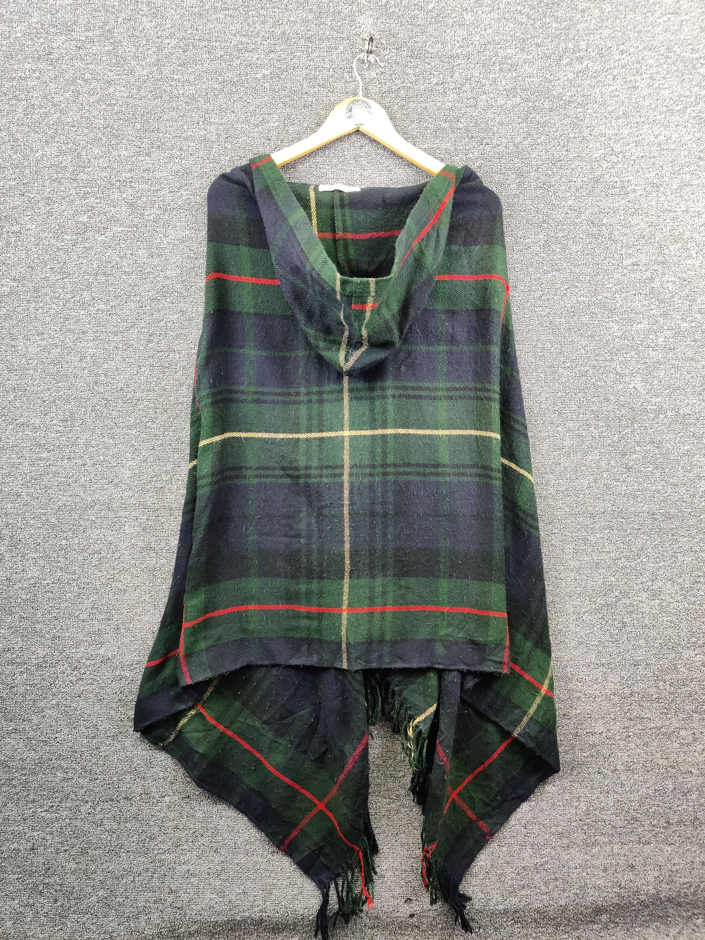 Japanese Brand Japanese Brand Find Favor Poncho Nice Design Size US XXL / EU 58 / 5 - 6 Thumbnail