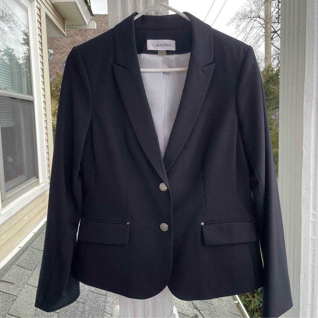 Calvin Klein Calvin Klein Flap-Pocket Two-Button Blazer Size 12P Size XL / US 12-14 / IT 48-50 - 2 Thumbnail