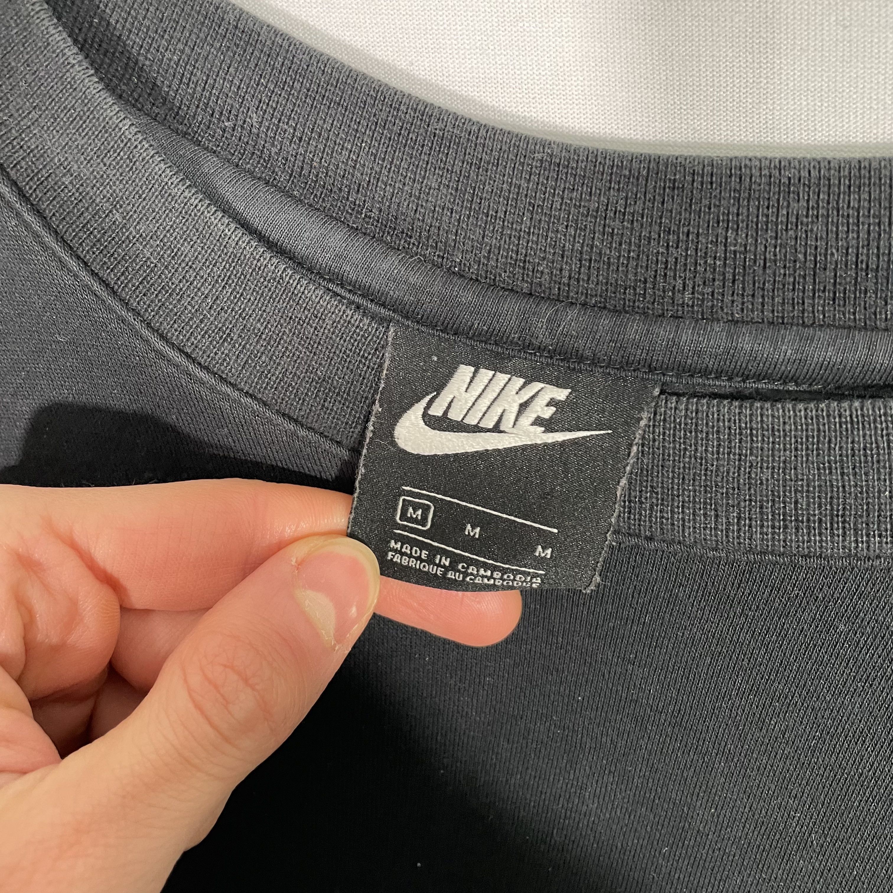 Nike Custom Nike Tiger Sweatshirt Size M – Streetwear Grunge Y2K Size US M / EU 48-50 / 2 - 6 Thumbnail