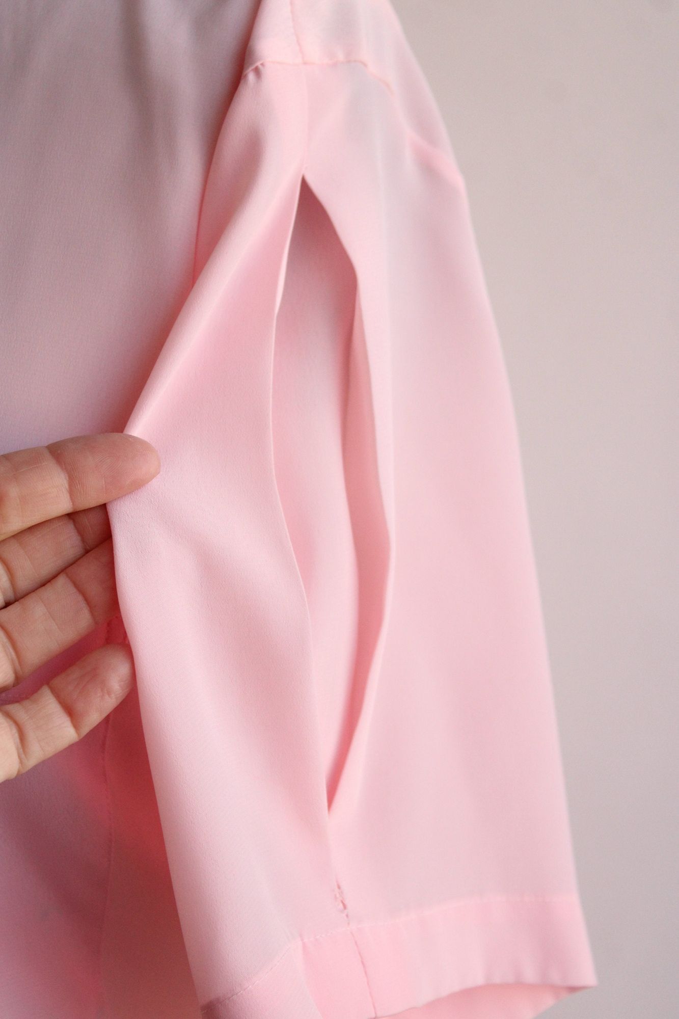 Vintage Vintage 1980s Blouse, Pink Dagger Collar with Pocket, Size 8 Size M / US 6-8 / IT 42-44 - 9 Thumbnail