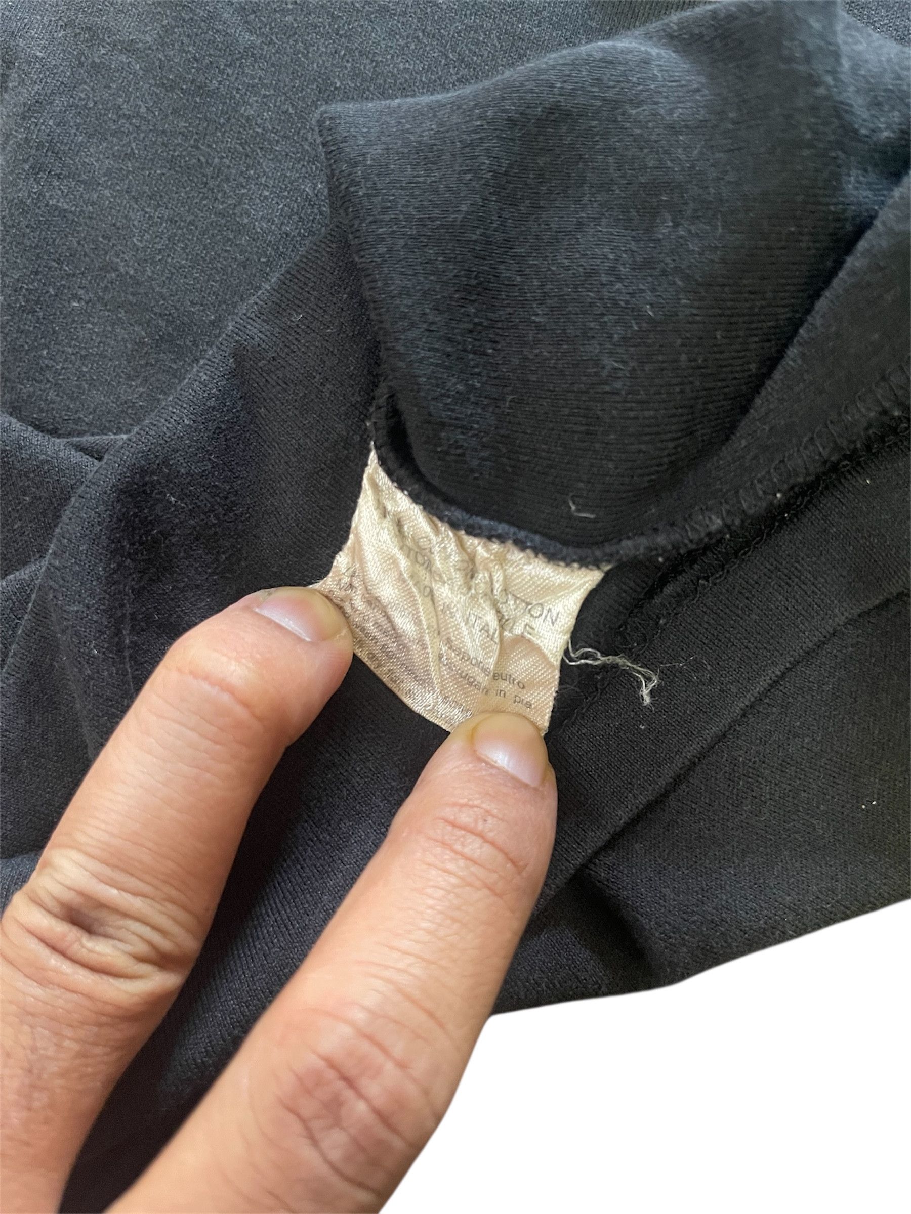 Hermes Vintage 90s Hermes Long Sleeve Black Minor Faded of the Day Size S / US 4 / IT 40 - 12 Thumbnail