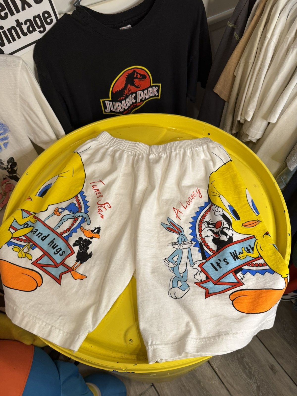 Vintage Vintage 1980s Looney Tunes shorts single stitch Size US 31 - 2 Thumbnail