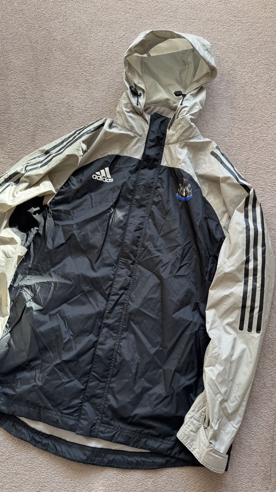 Vintage Vintage Adidas Newcastle United 2002 Training Rain Jacket Size US L / EU 52-54 / 3 - 2 Thumbnail
