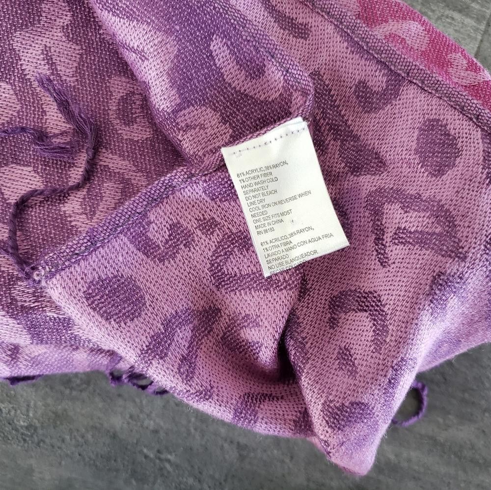 Designer Pink Purple Animal Detailed Fringe Scarf Size ONE SIZE - 4 Thumbnail