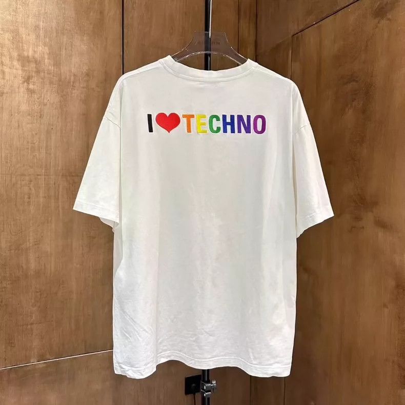 Balenciaga Balenciaga Rainbow embroidered white short sleeves Size US S / EU 44-46 / 1 - 1 Thumbnail