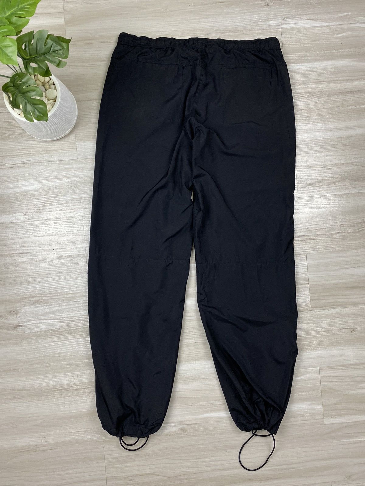 Nike × Vintage Nike Y2K swoosh Vintage Nylon Track Pants Drill Track Size US 34 / EU 50 - 8 Thumbnail
