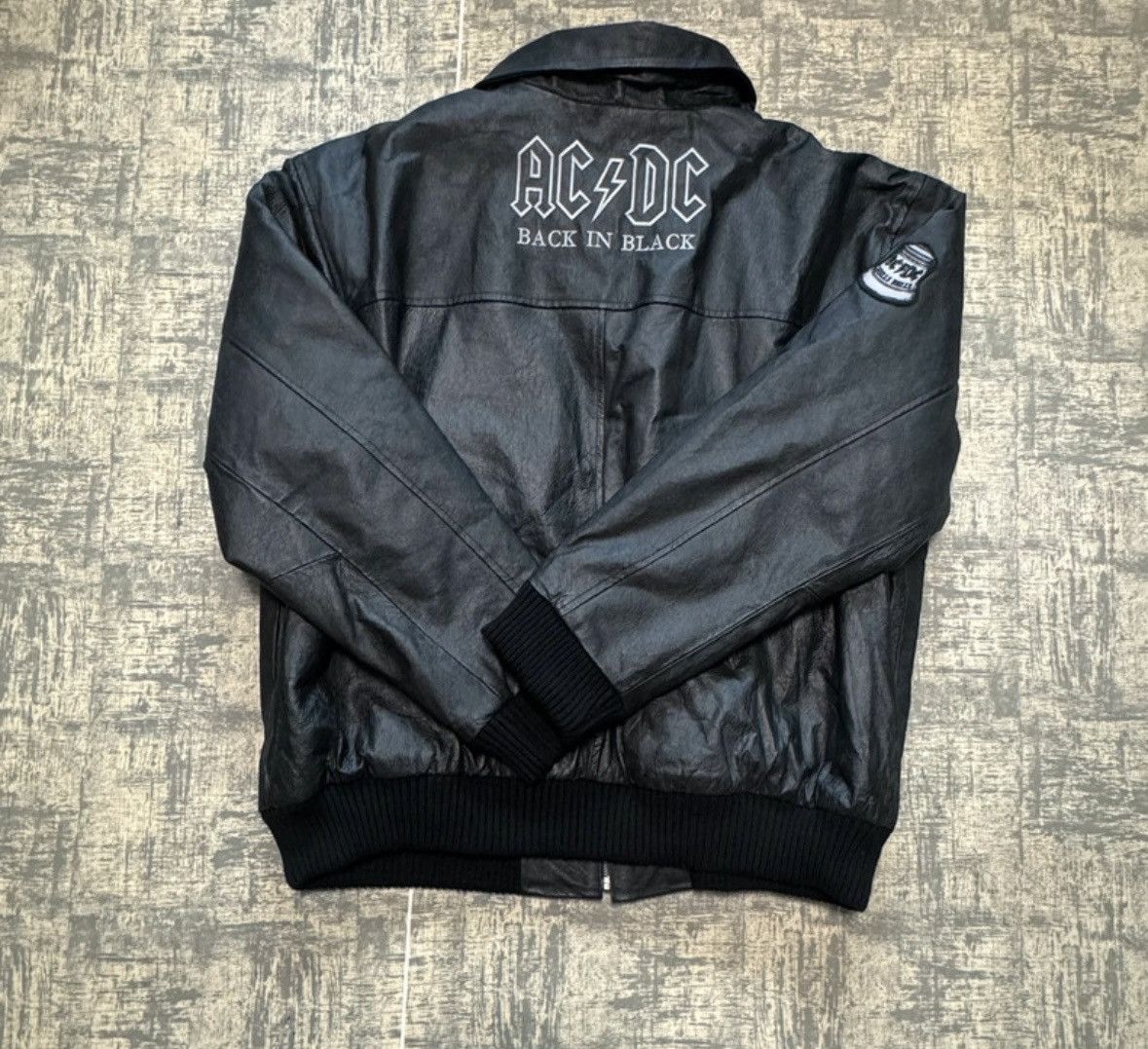 AC/DC × Band Tees AC/DC leather jacket Size US XXL / EU 58 / 5 - 9 Thumbnail