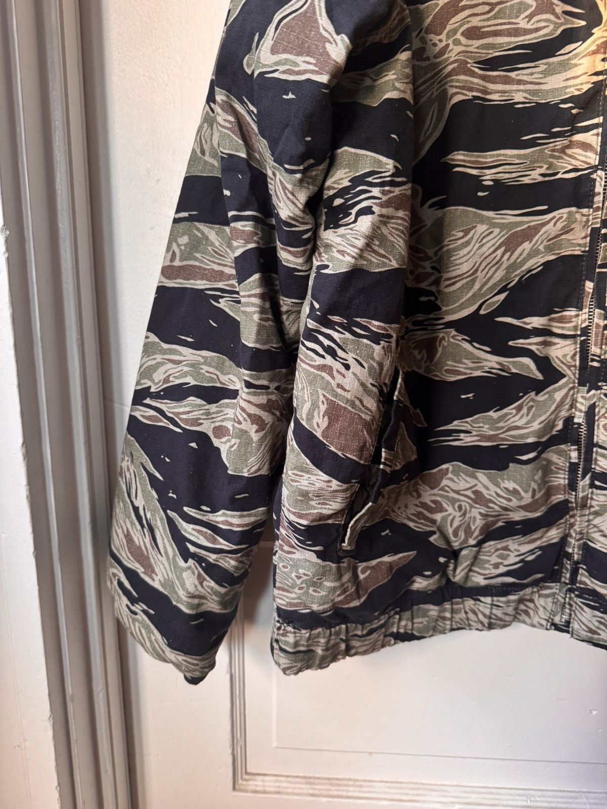 Bdg BDG Camo Bomber Jacket Size US M / EU 48-50 / 2 - 3 Thumbnail