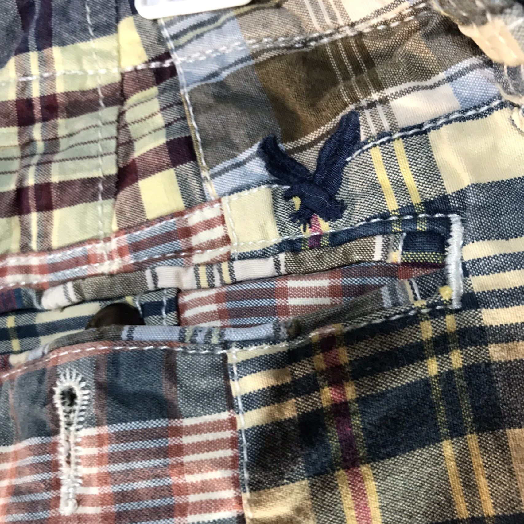 American Eagle Outfitters American Eagle Outfitters Multi Patchwork Cotton Shorts Mens Size 34 Multicolor Chino Casual Travel Summer Size US 34 / EU 50 - 5 Thumbnail