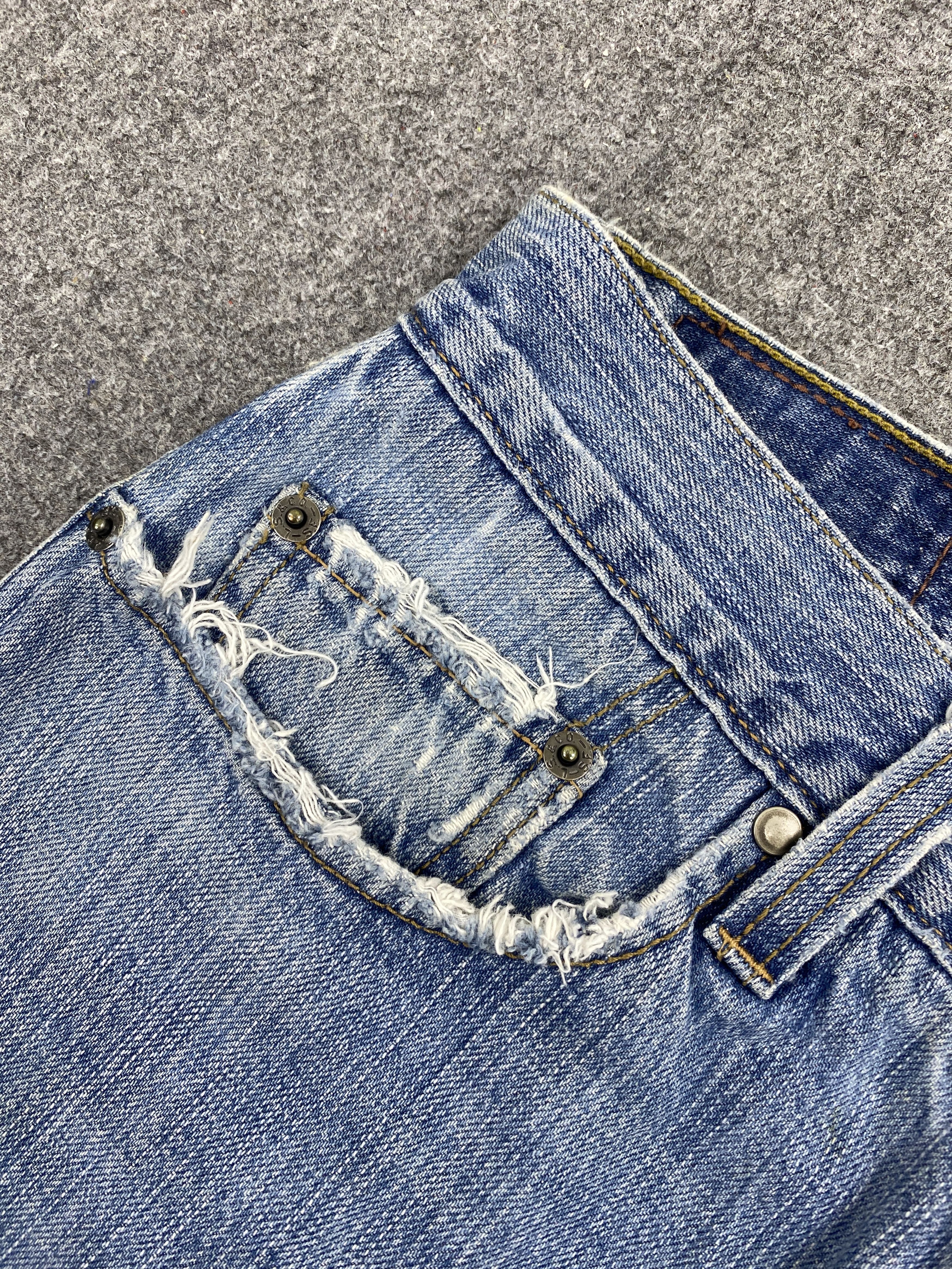 Levi's × Vintage Faded Blue Vintage Levi's 527 Low Bootcut Jeans Size US 31 - 11 Thumbnail