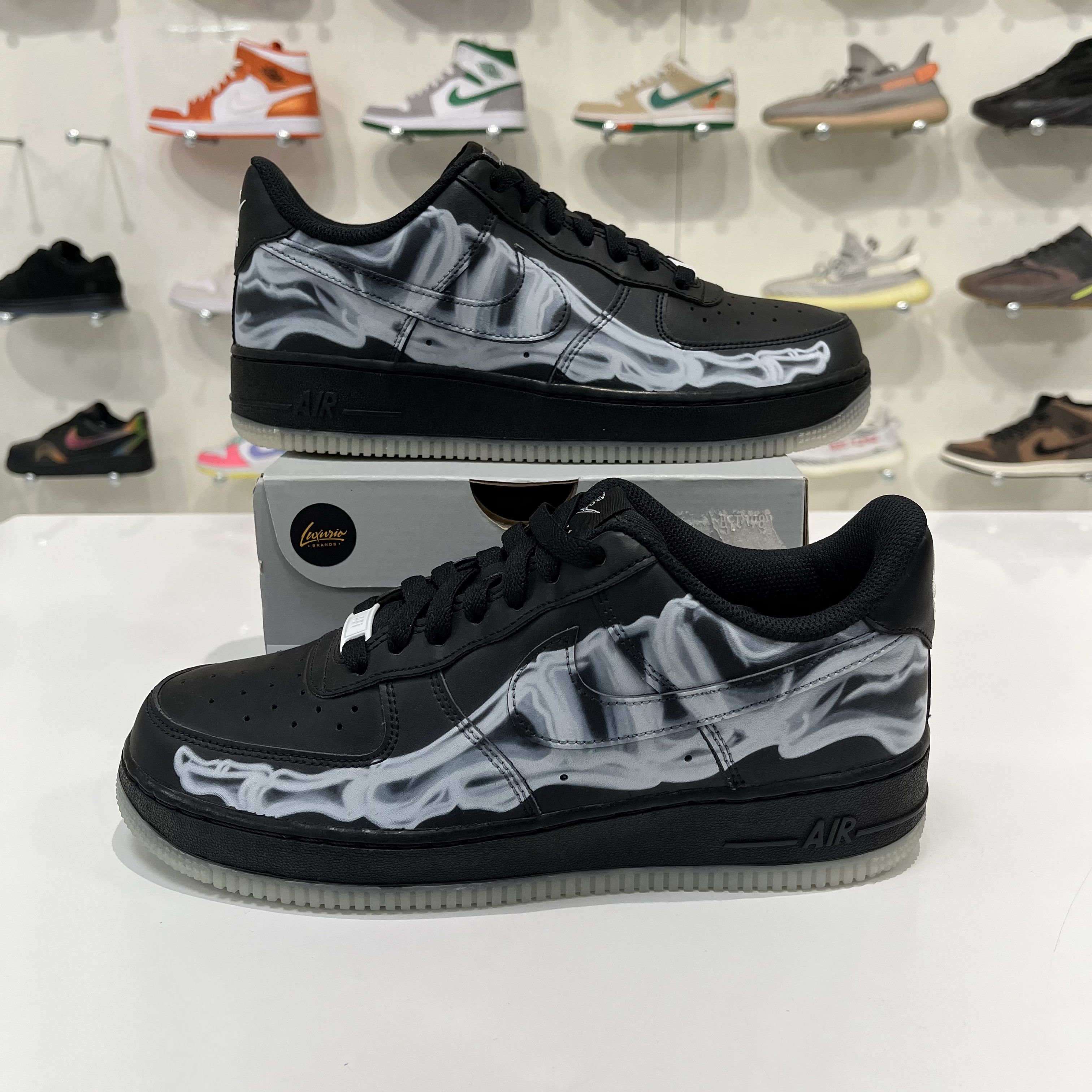 Nike Nike Air Force 1 Low Skeleton Halloween Black 2019 Size US 7 / EU 40 - 1 Thumbnail
