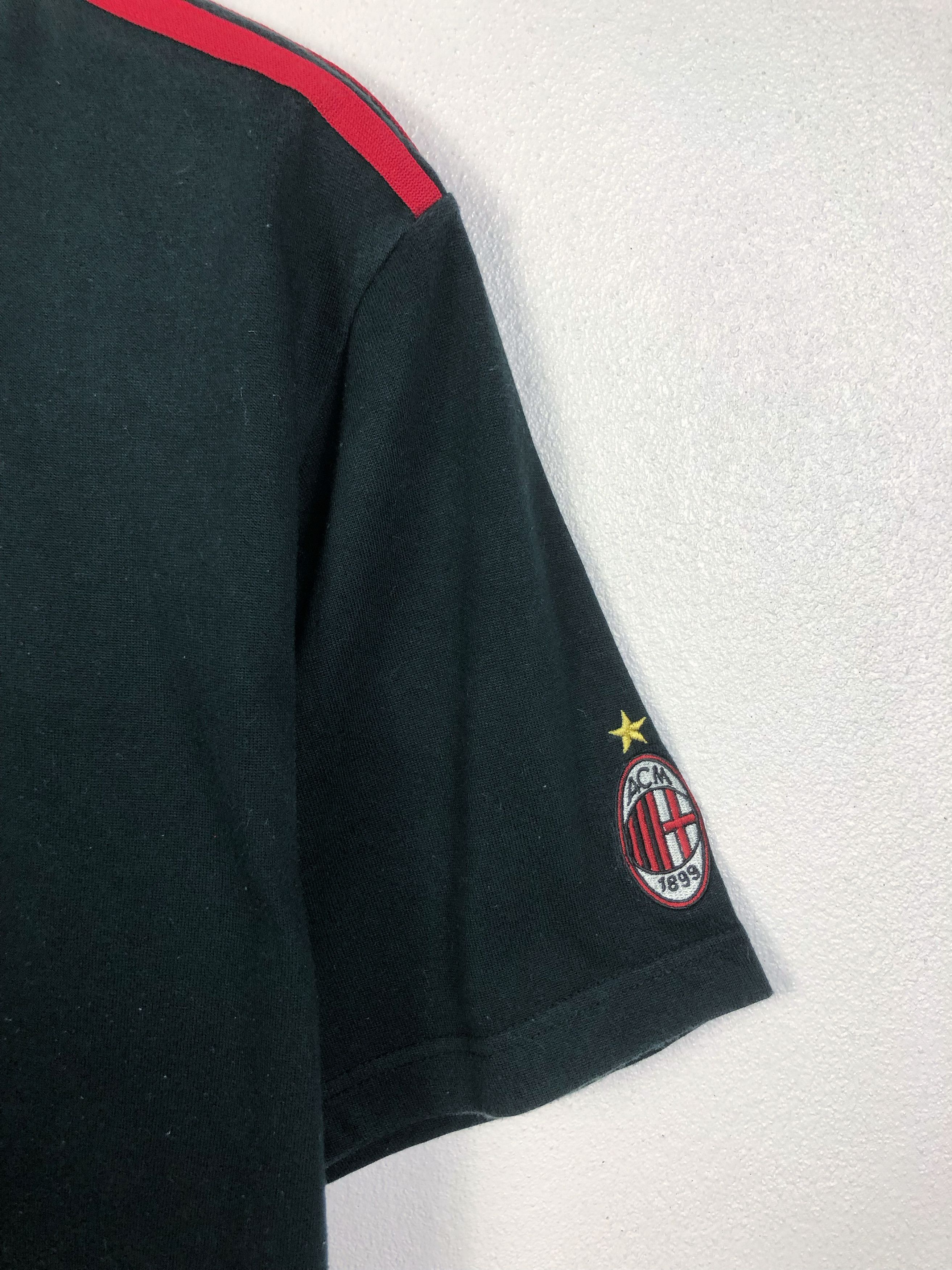 Adidas Rare Adidas AC Milan Tee Size US L / EU 52-54 / 3 - 4 Thumbnail