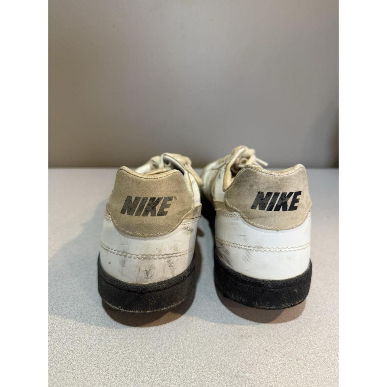 Nike Vintage Nike Land Shark Shoes Cleats 1983 870305 PA Size 13 Size US 13 / EU 46 - 2 Thumbnail
