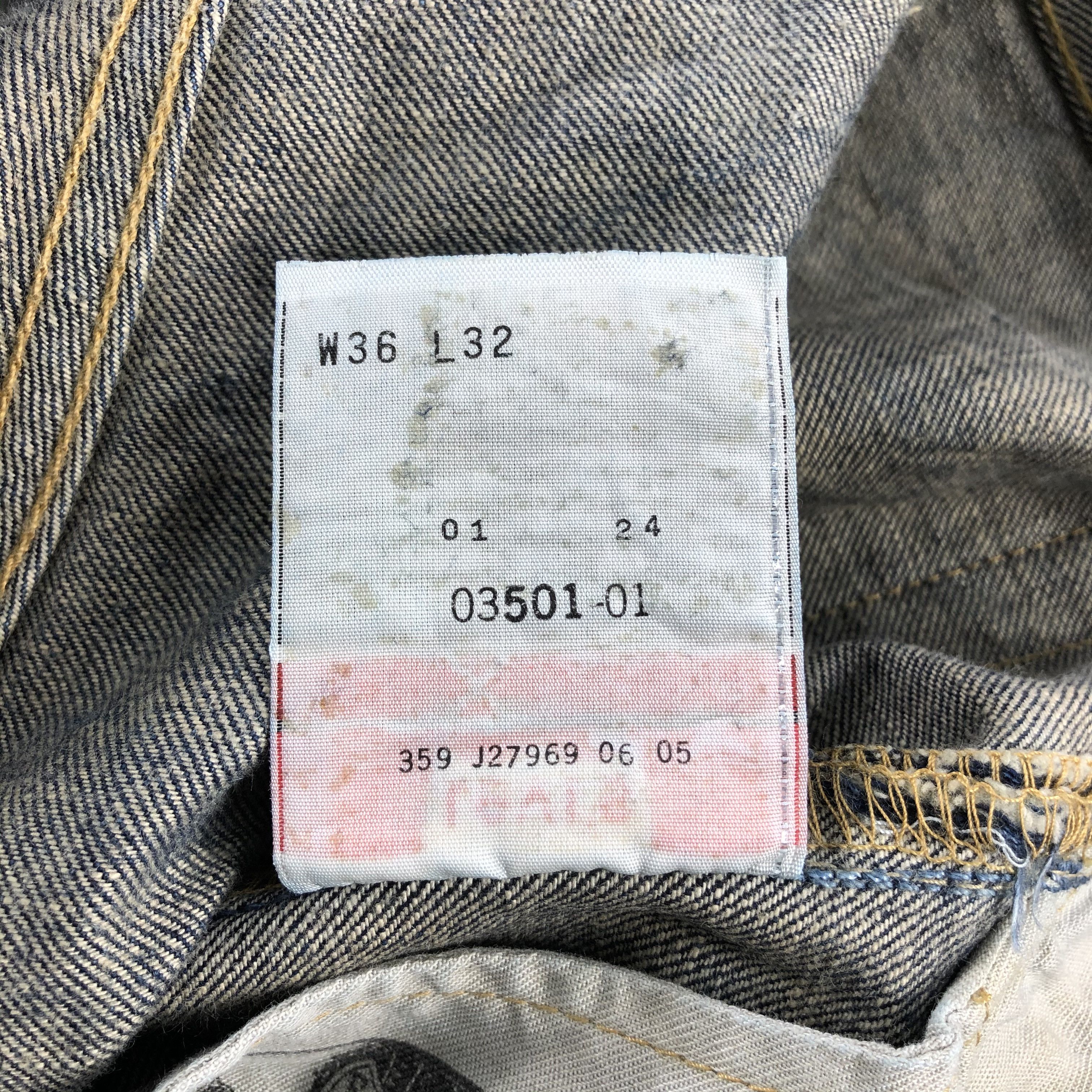 Levi's Vintage Levi's 501 Jeans Dirty Wash Ripped Denim KJ369 Size US 36 / EU 52 - 11 Thumbnail