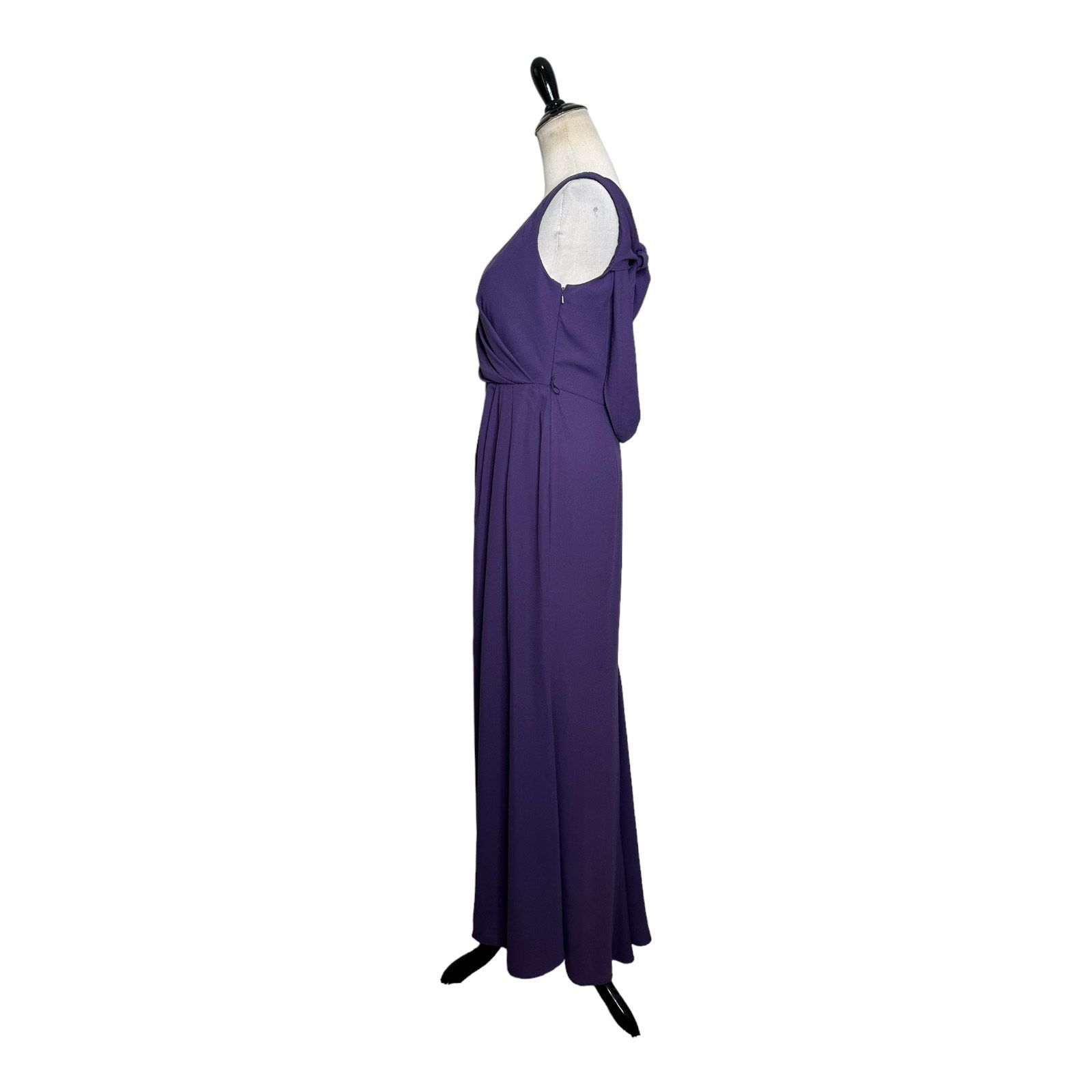 Vera Wang Vera Wang purple evening formal long gown dress size 4 Size S / US 4 / IT 40 - 5 Thumbnail