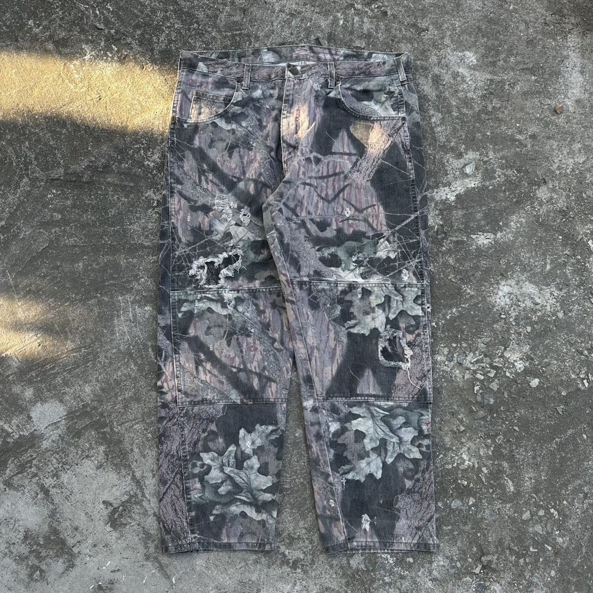 Carhartt × Realtree (38x29) Vintage Y2K Distressed Double Knee Realtree Camo Size US 38 / EU 54 - 2 Thumbnail