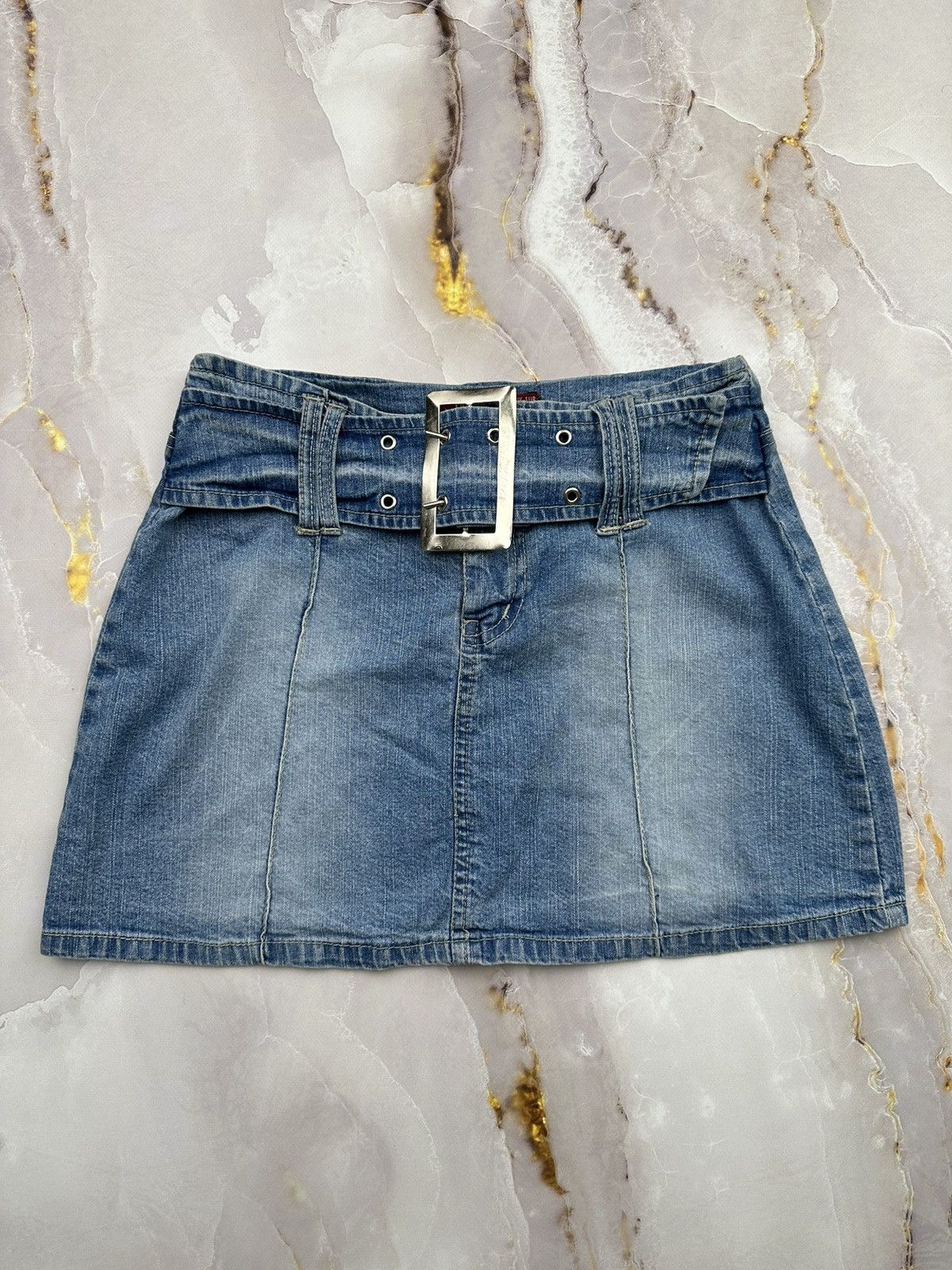Vintage Denim Mini Skirt With Big Belt