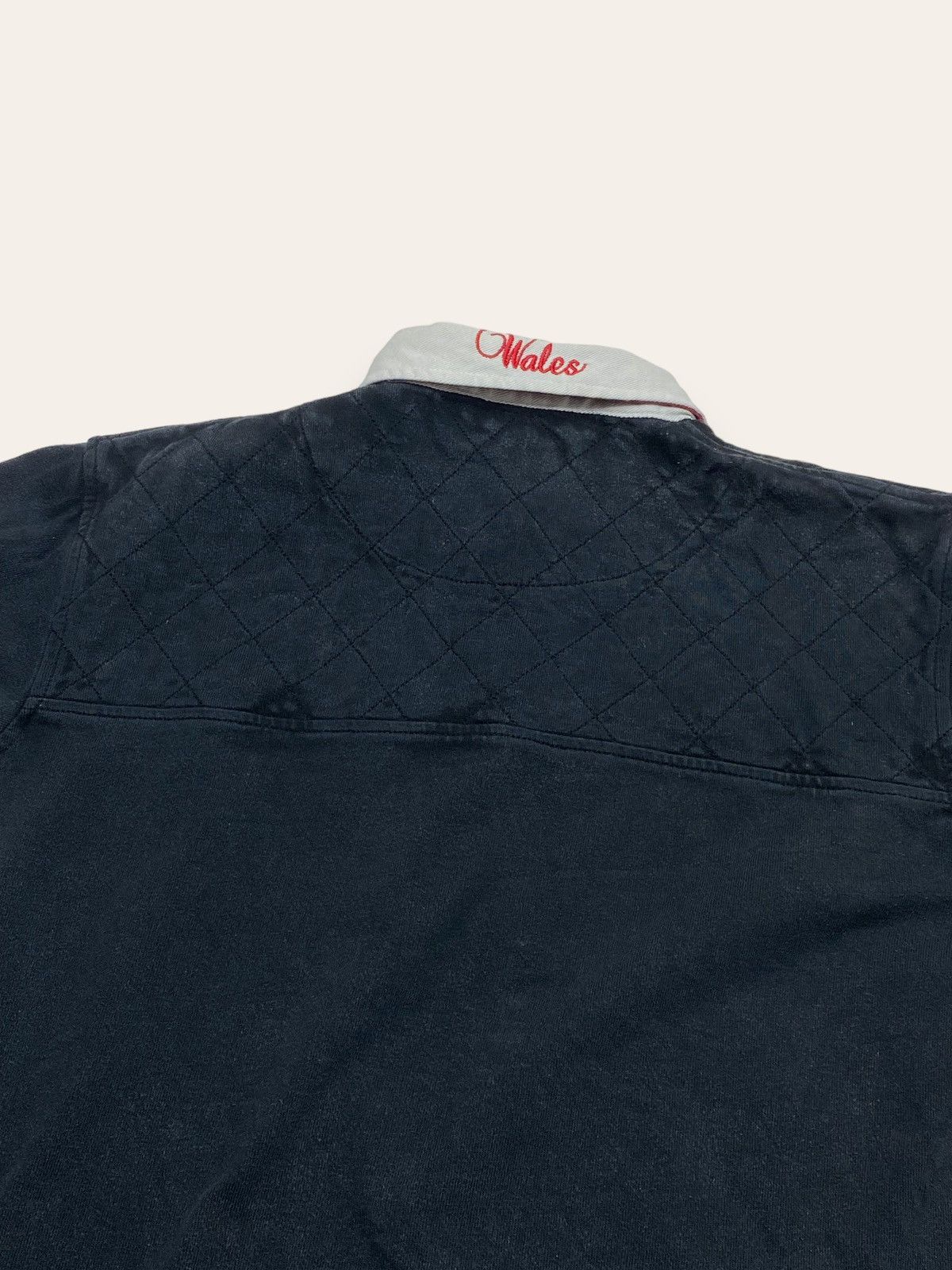 Other Vintage GUINNESS Black Faded Polo Shirt Wales Rugby WRU Size US L / EU 52-54 / 3 - 9 Thumbnail