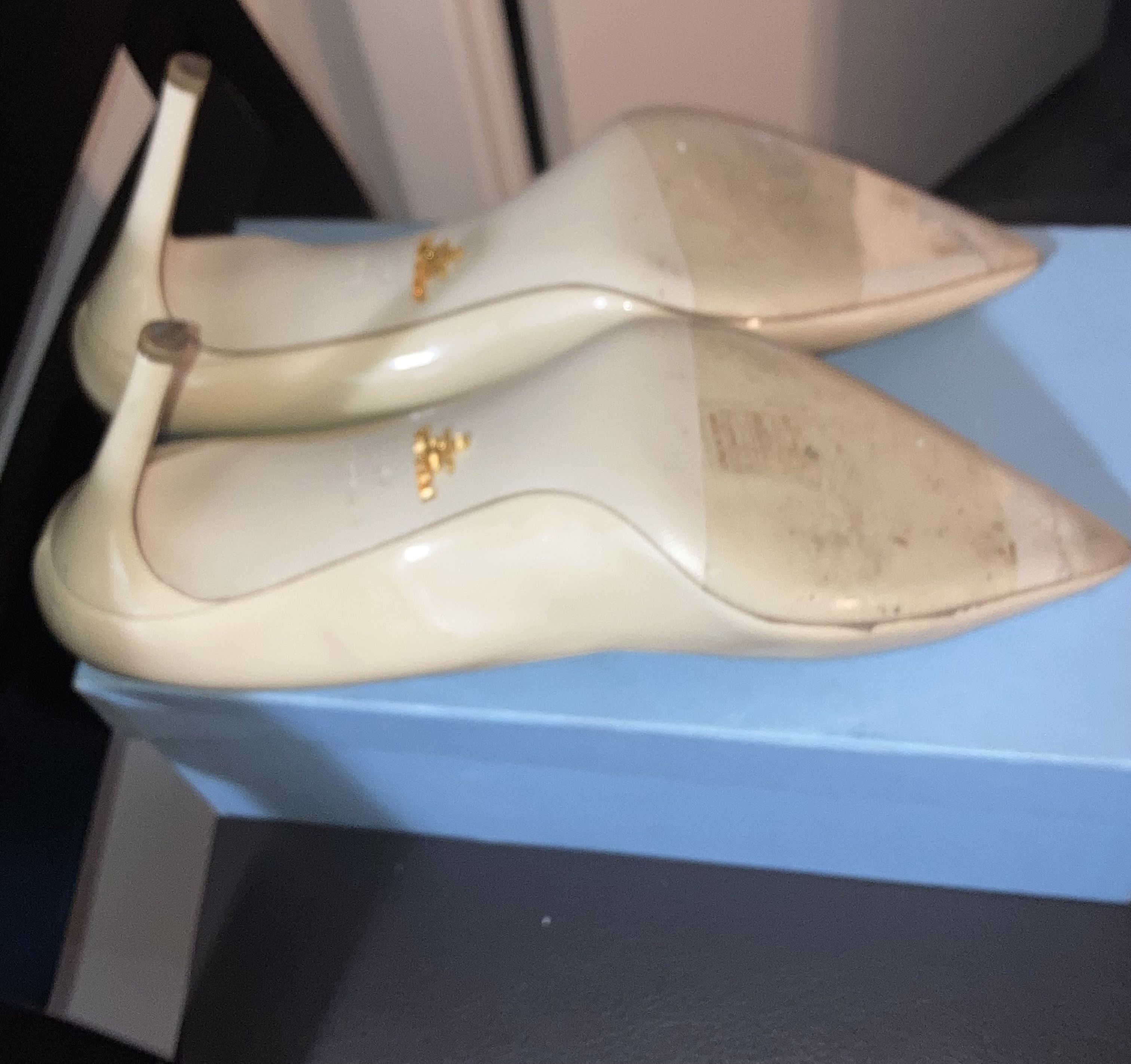 Prada Prada patent leather pumps Size US 9 / IT 39 - 2 Thumbnail