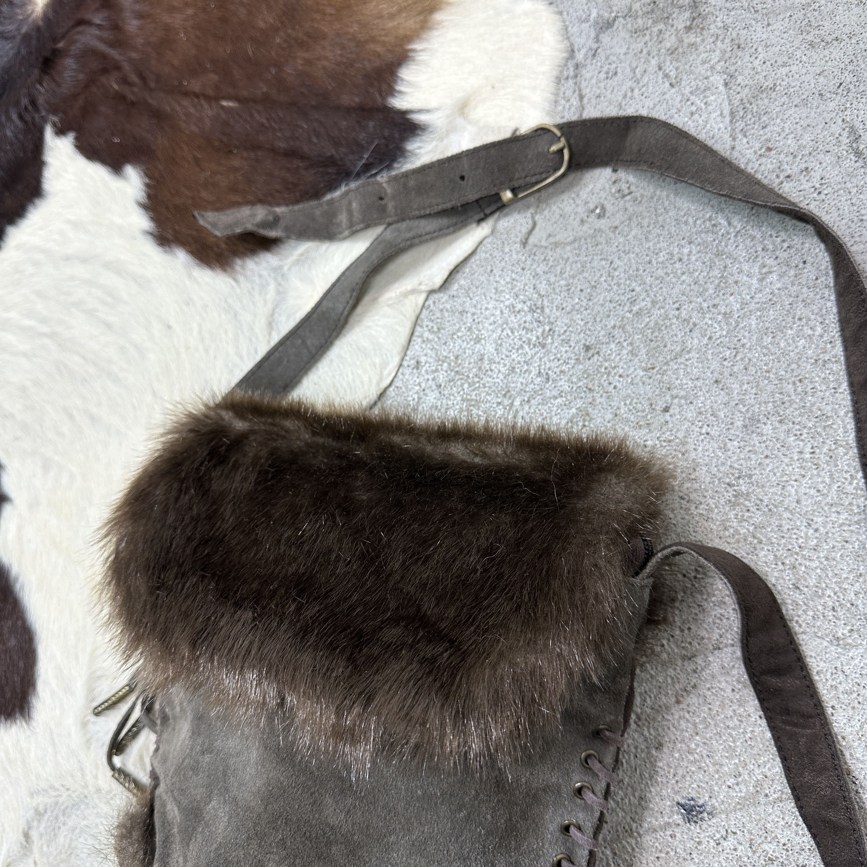 Vintage Vintage Faux Fur Crossbody Bag Y2K Size ONE SIZE - 4 Thumbnail