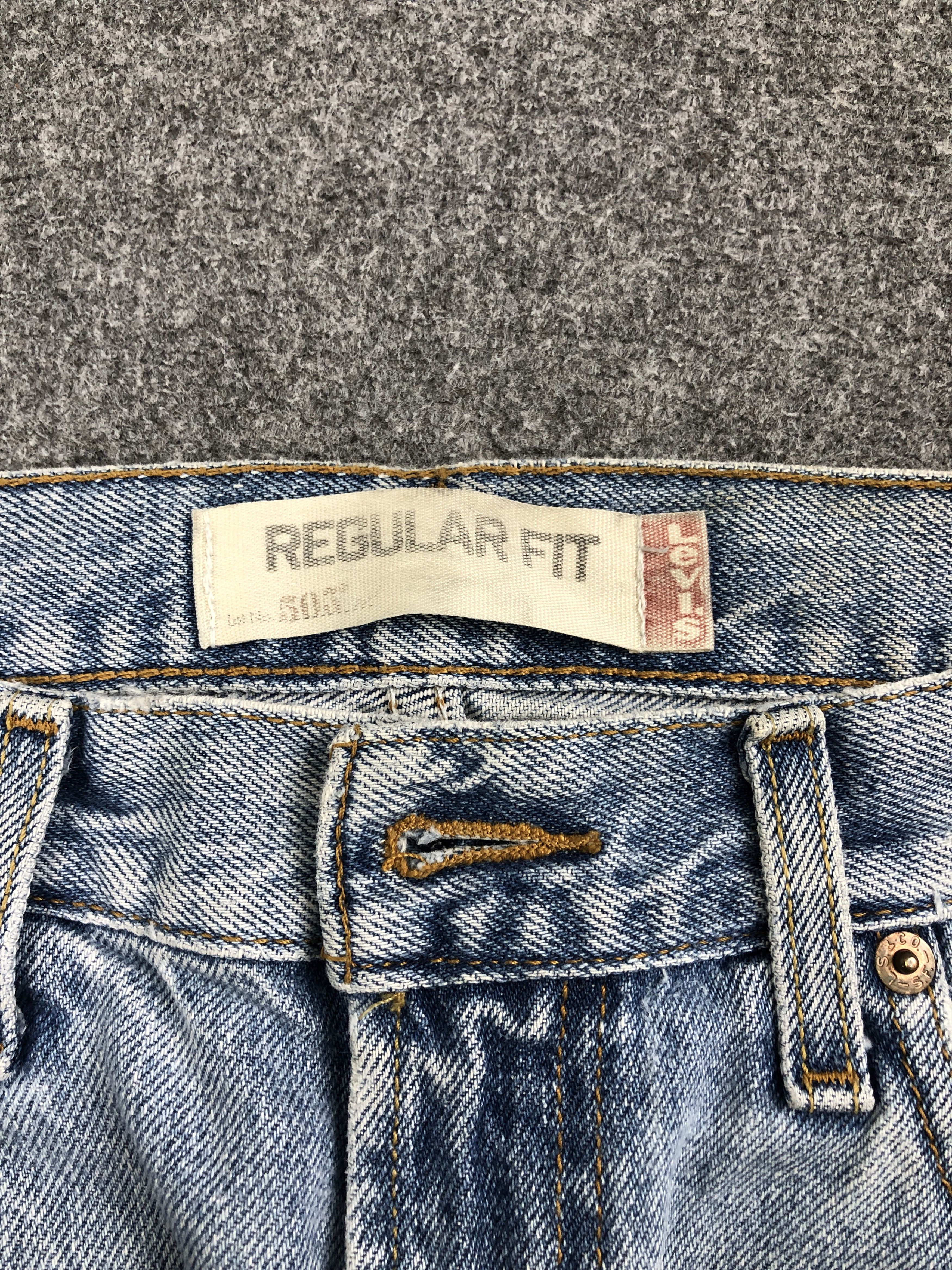 Levi's Vintage Light Washed Levis 505 Jeans DP2538 Size US 31 - 9 Thumbnail