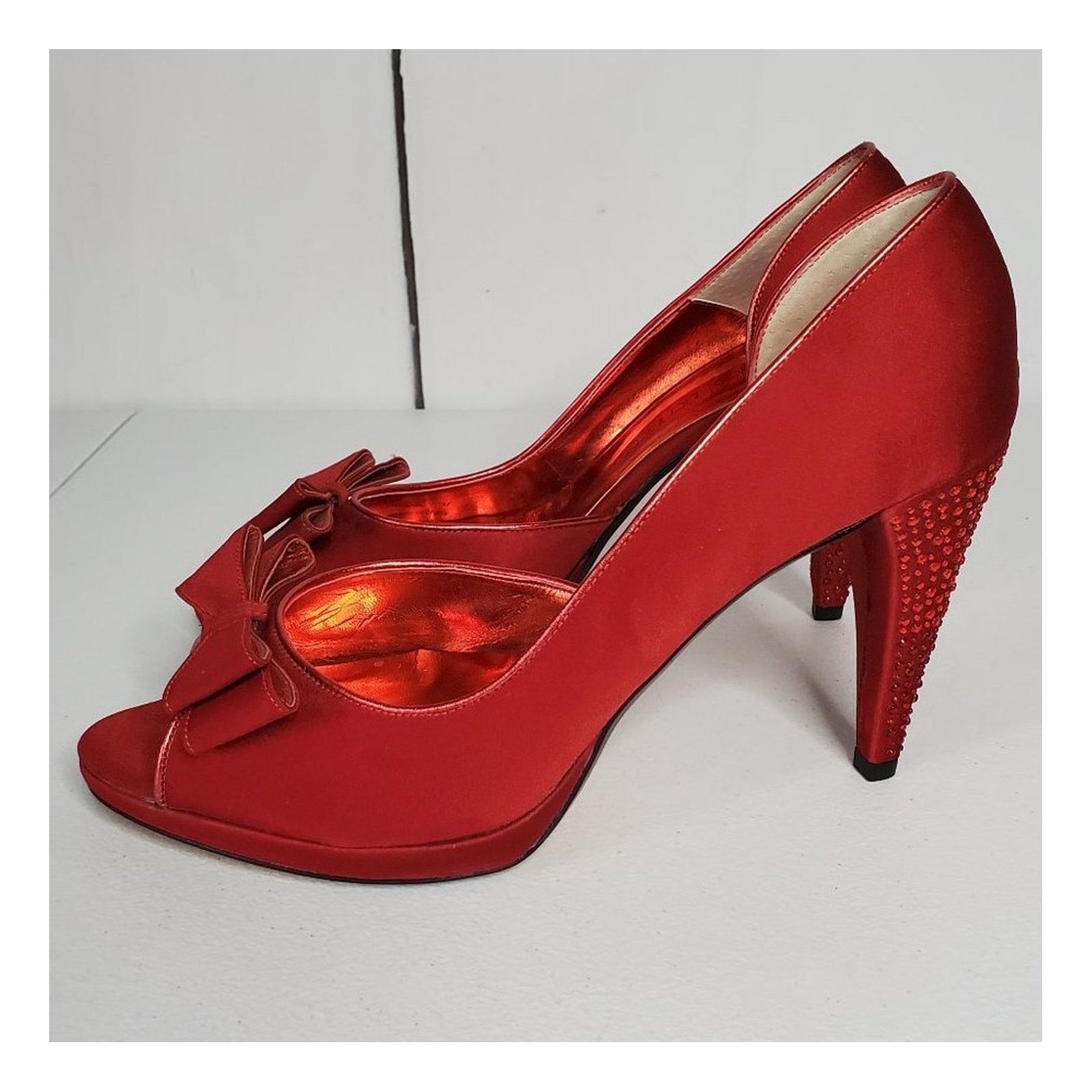Designer Jessica Bennett Jeanie Satin Embellished Stiletto Heels 10 Size US 10 / IT 40 - 13 Thumbnail